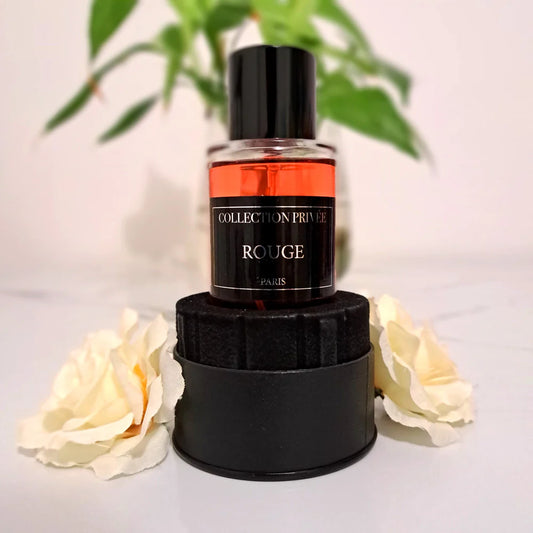 Rouge - Une Fragrance Vibrante pour une Aura Passionnée