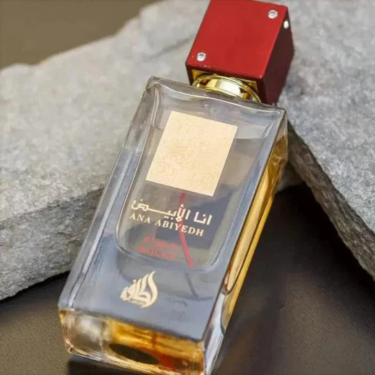 Ana Abiyedh Rouge - Une Fragrance Passionnée et Intense